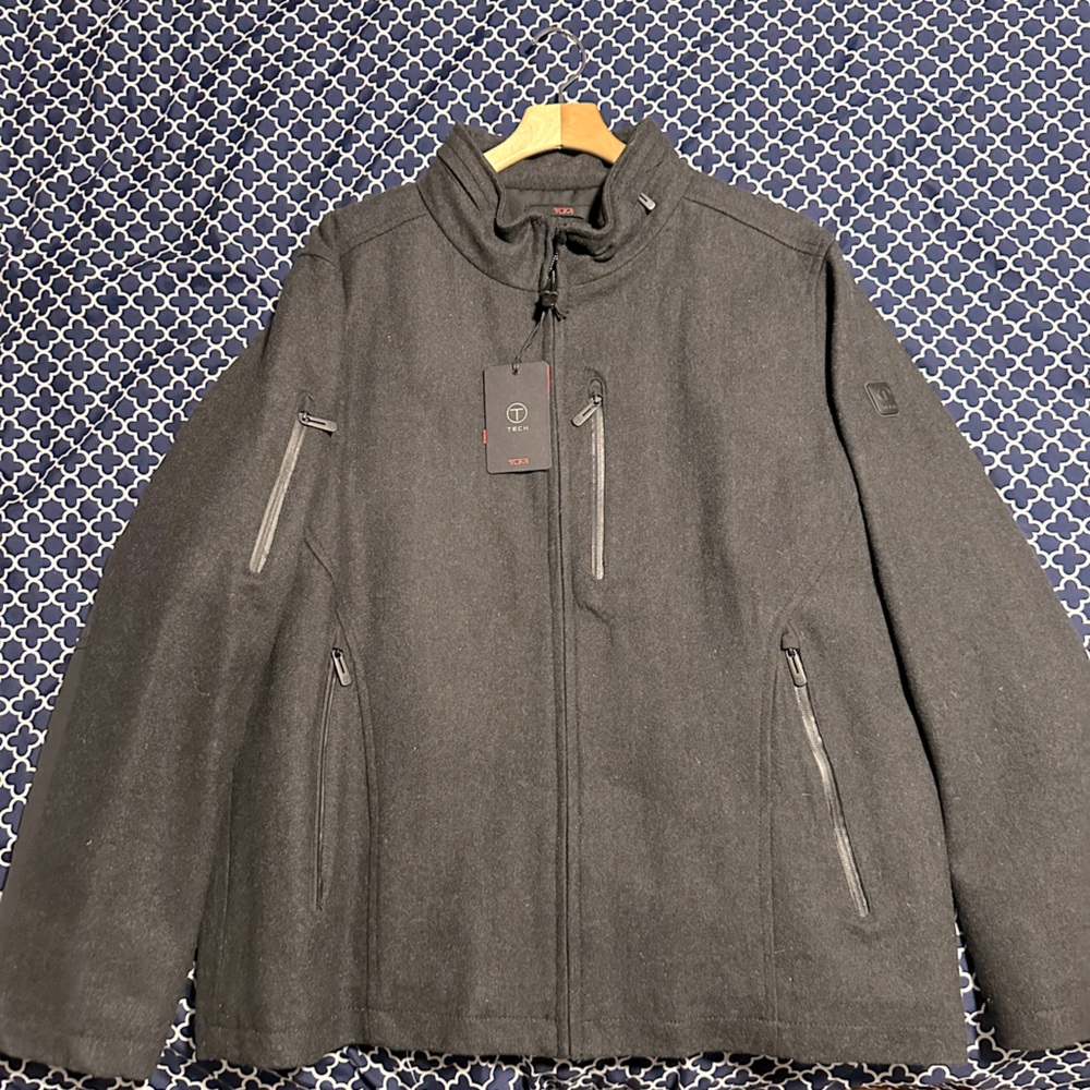 Tumi Tech Jacket Size XL